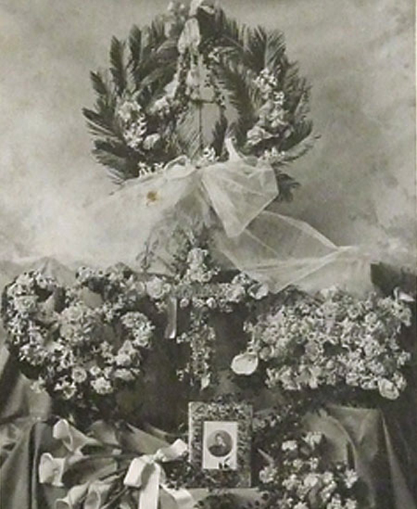 A funeral tribute of the time