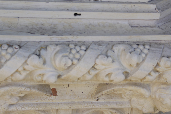 The ‘Flamboyant Font’