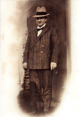 George Henry James owner of Lynwood in 19130001