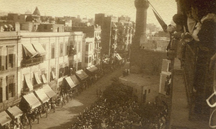 News from Egypt AND an Oriental Circus  – 100 years ago