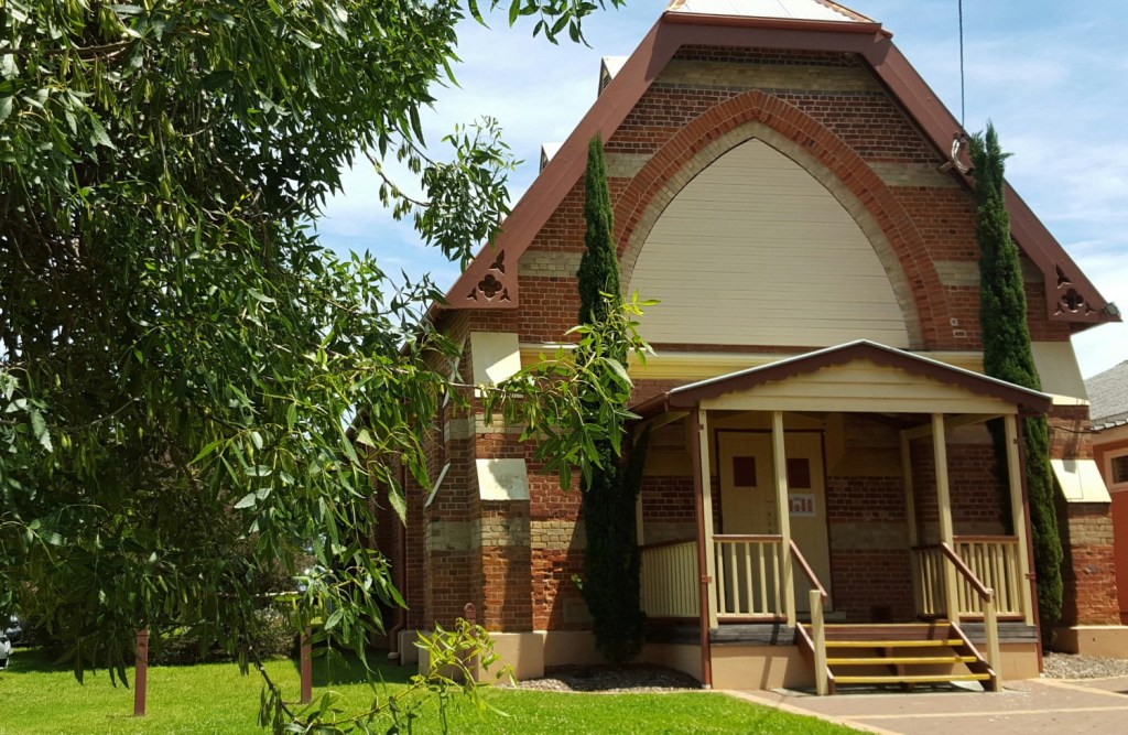 A Cinderella Dance, Deaths, Racing and Millinery – news from 100 years ago