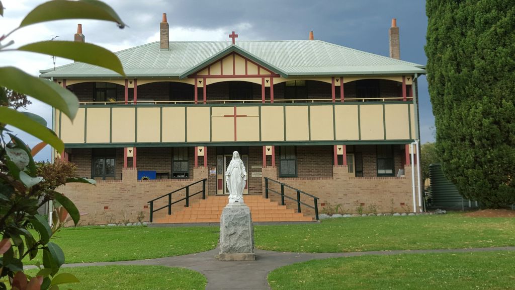 Uncle Tom’s Cabin, Charlie Chaplin and In the Grip of Alcohol come to Moruya