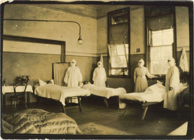 Nowra-Public-School-converted-into-a-temporary-hospital-for-pneumonic-influenza-epidemic-1919-SLM-picture-41328-copy