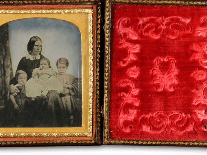 Cased Photographs – Reflections on a&nbsp;Process