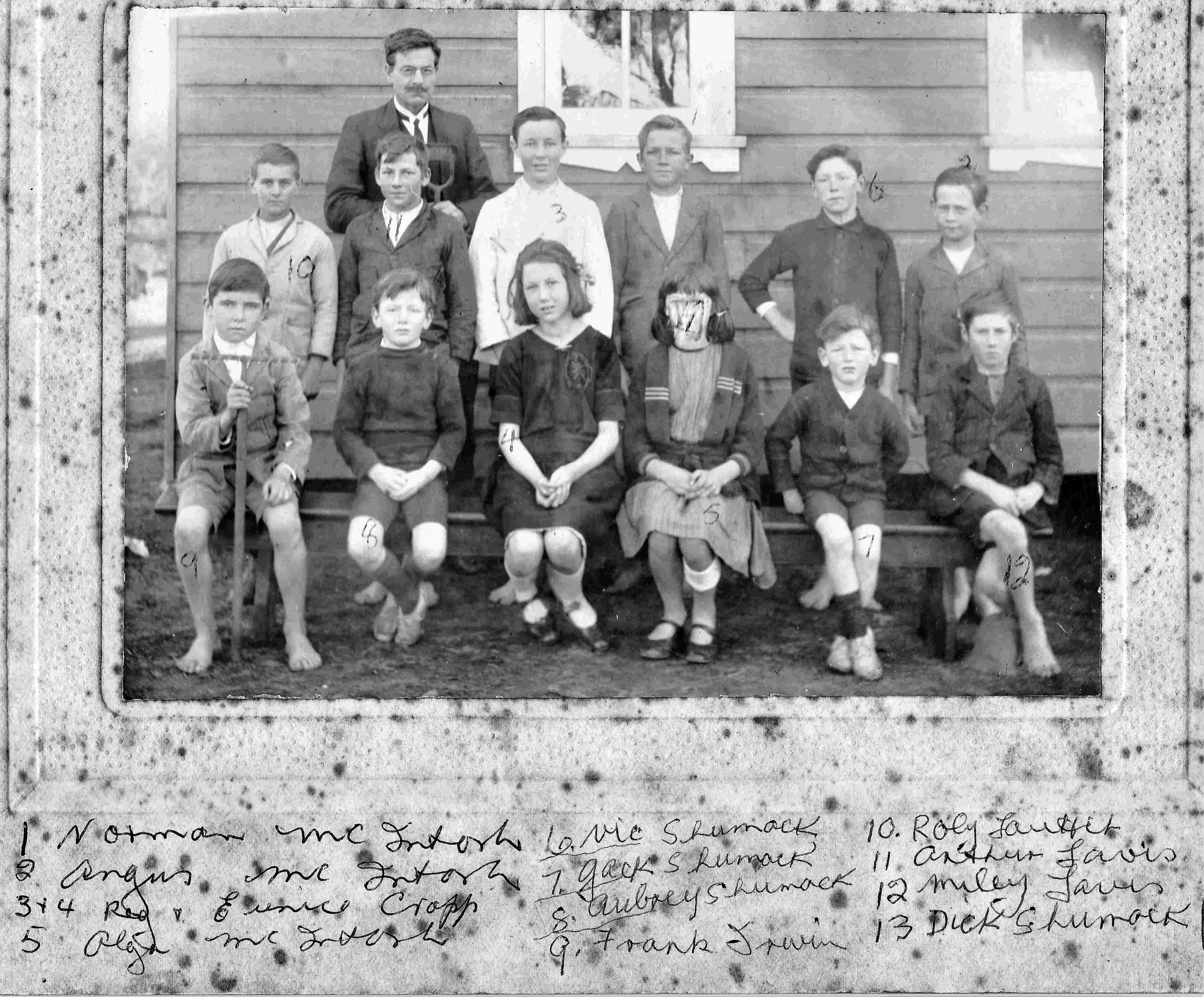A glorious country? A debatable article and other news from 100 years ago