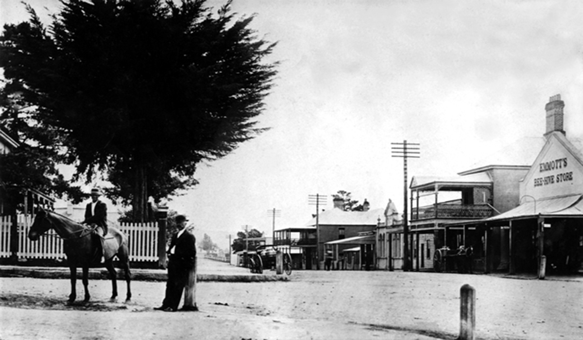 100 Years Ago – 17 October 1925