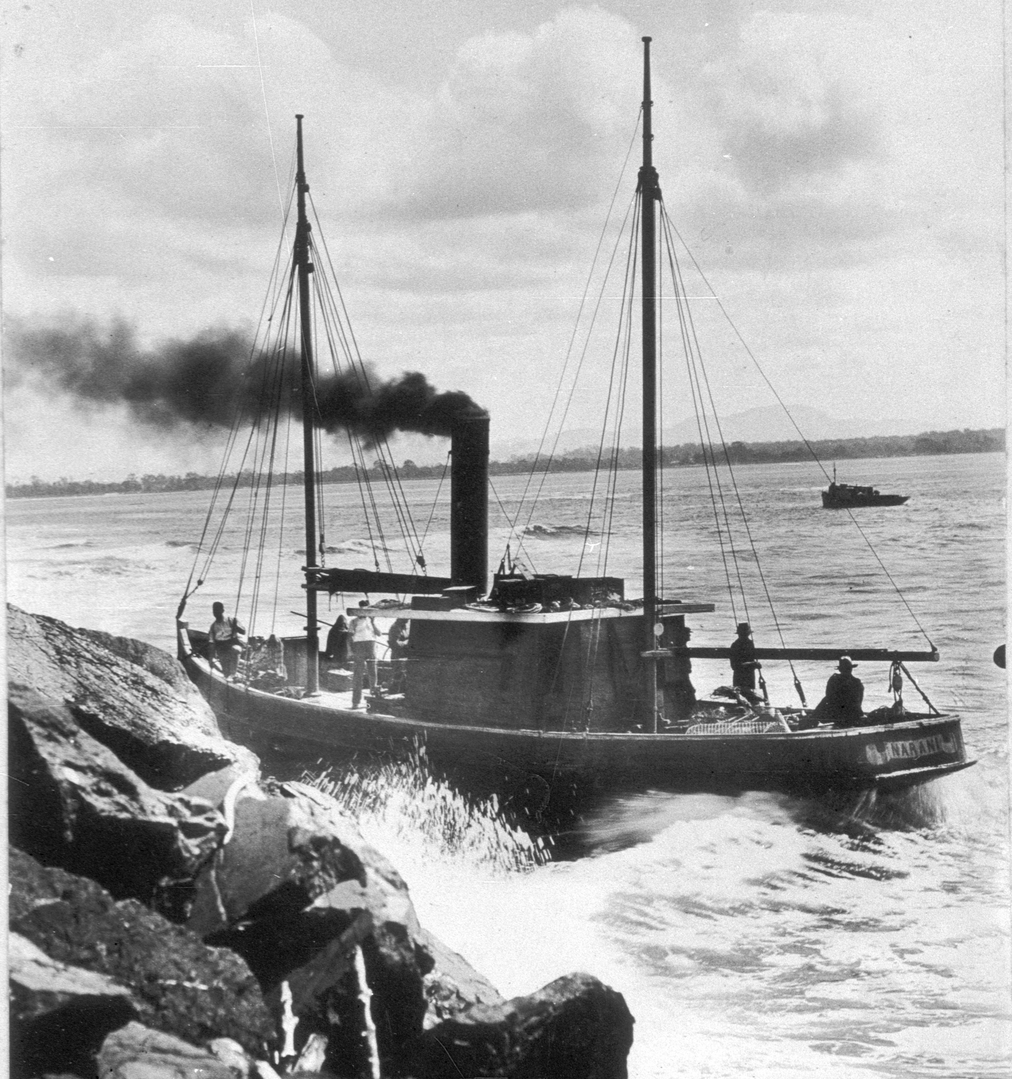 100 Years Ago – 21 November 1925